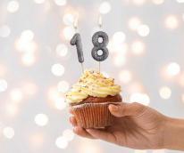 Productafbeelding GoDan Piker Kerze 8 schwarzer Glitzer 11x3,5 cm (1 Pcs.)