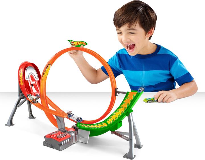 Immagine prodotto HOT Wheels Action Powershift Raceway include 5 auto - Racebaan