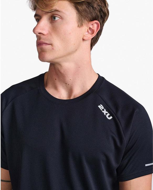 Produktbild 2XU Aero Tee (L)