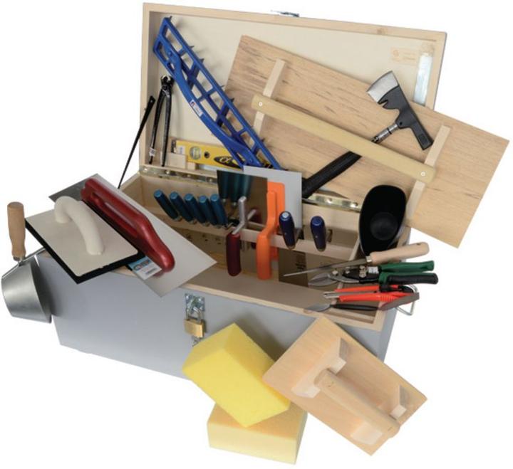 BRW Plasterer's tool box (27 pieces)