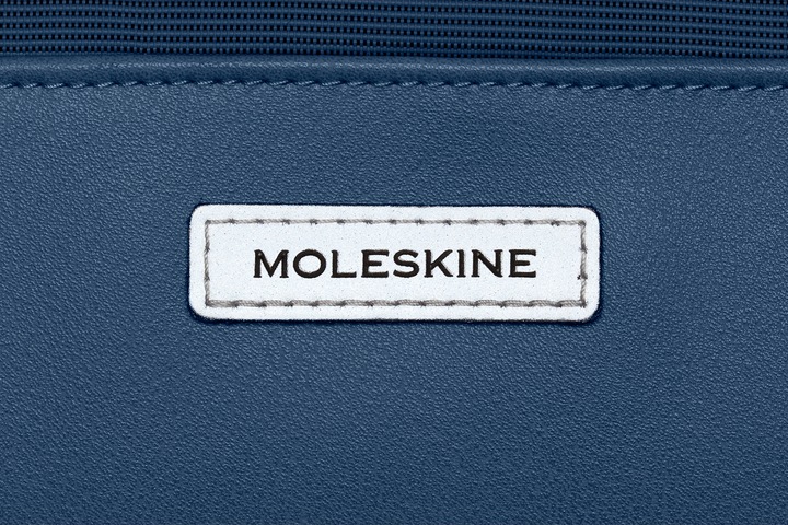 Actual product image Moleskine Metro Horizontal Digital Device Bag
