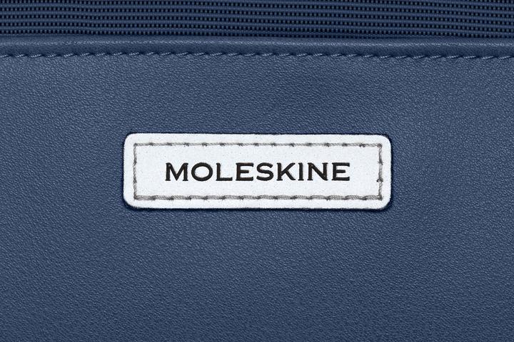 Actual product image Moleskine Metro Horizontal Digital Device Bag (15", Universal)