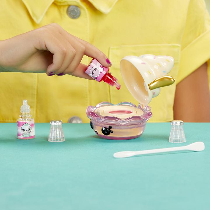 Productafbeelding MGA Yummiland grote pop + lipgloss dier - Bianca Bubblegum