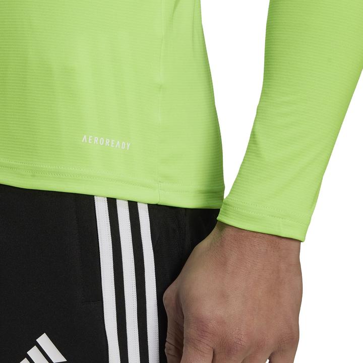Actual product image adidas Team Base Tee (S)