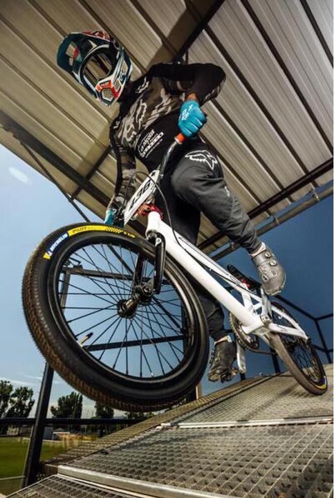 Image du produit Michelin Pilot SX Slick (44-406)