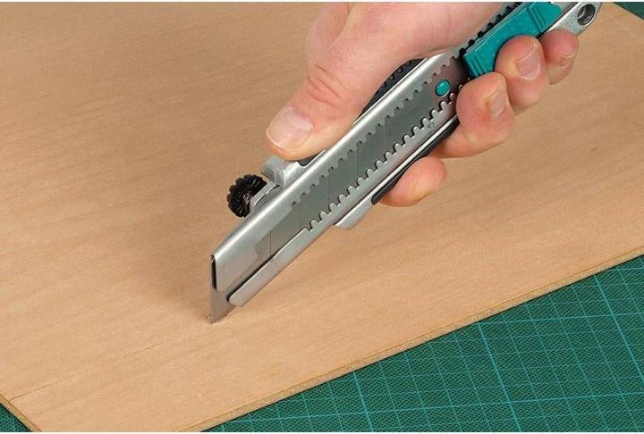 Produktbild wolfcraft 1 Profi-Abbrechklingen-Messer 2K, 25mm (Cutter)