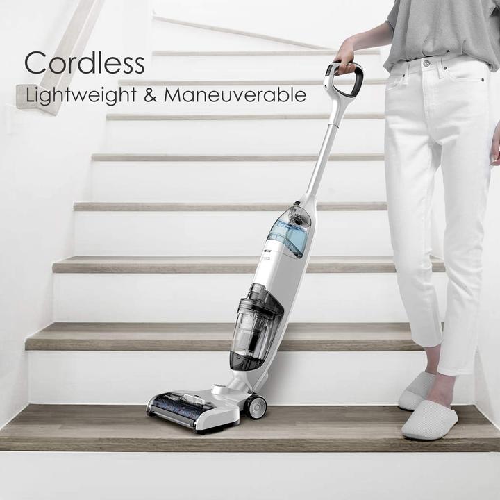 Actual product image Fakir Starky WDA 700 Wet/Dry Mop Vacuum Cleaner