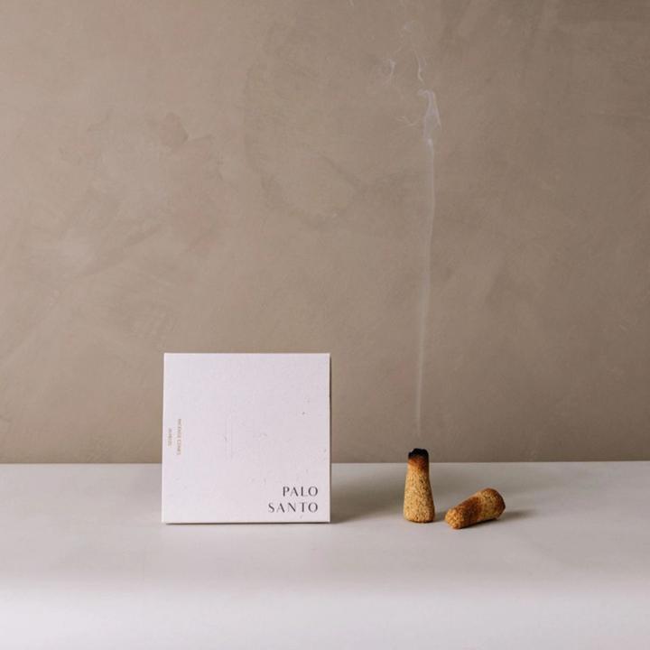 Actual product image Cedar and Myrrh Räucherkegel Palo Santo 20 Stück