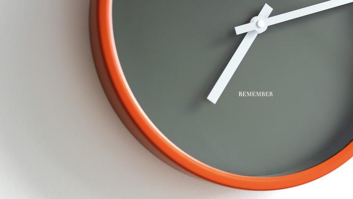 Produktbild Remember Wanduhr Mocca (30 cm)