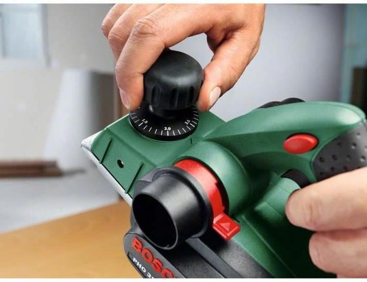 Produktbild Bosch Home & Garden Hobel PHO 3100