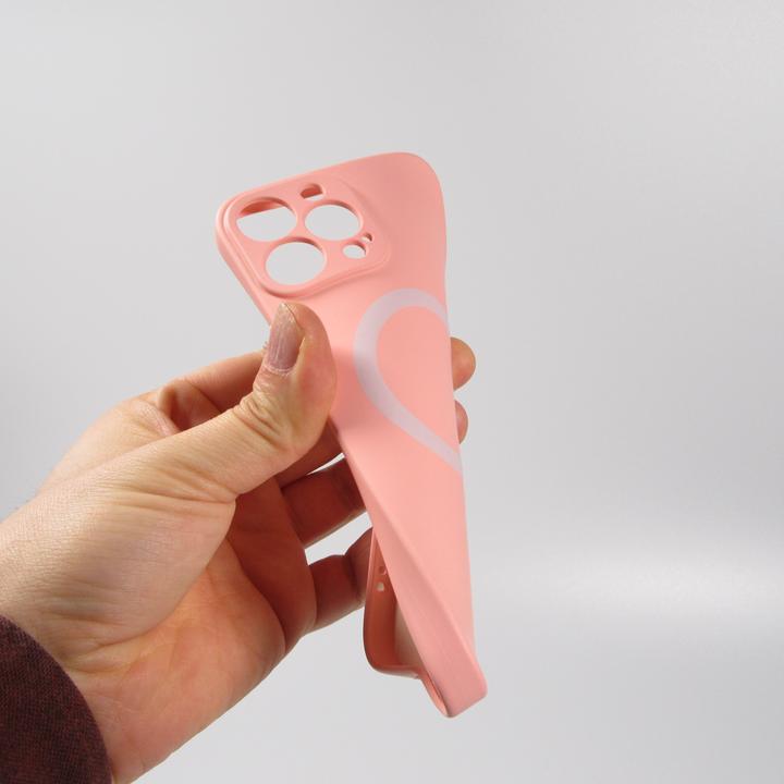 Actual product image PhoneLook Soft-shell silicone cover with MagSafe and camera protection (Apple iPhone 13)