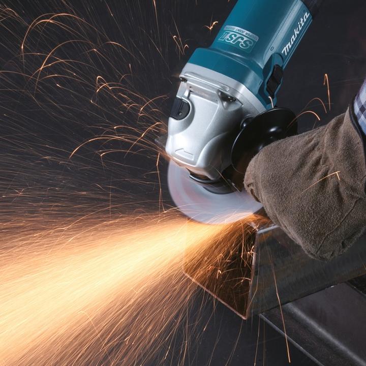Produktbild Makita GA5040CFJ (125 mm)