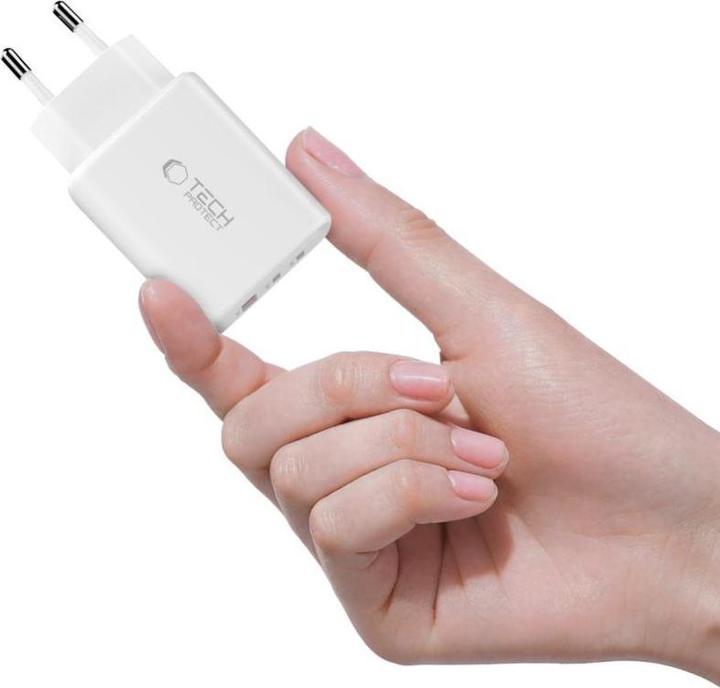 Image du produit Tech-Protect NCA65W-GAN USB-A, 2xUSB-C Netzladegerät PD 65W / QC3.0 Weiss (65 W, 3 ports)