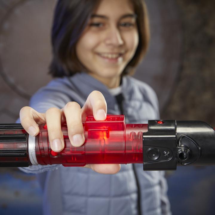 Produktbild Hasbro Darth Vader Lightsaber Kyber Core Electronic