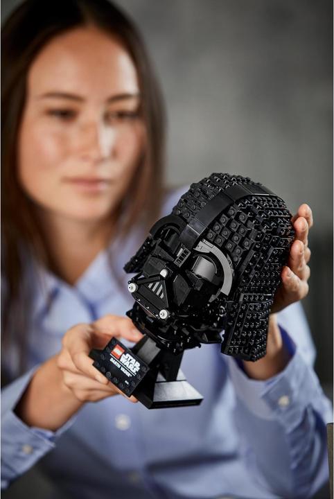 Actual product image LEGO Darth Vader Helmet (75304, LEGO Star Wars)