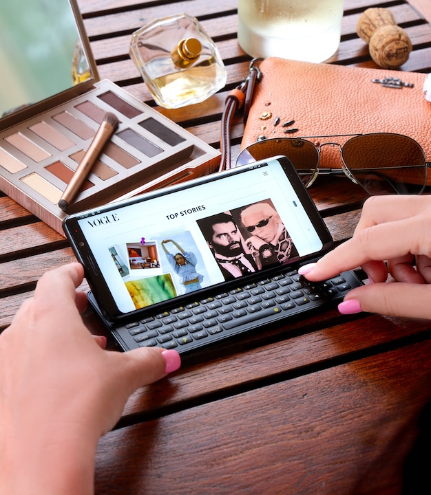 Actual product image F(x)tec Pro1 (128 GB, Black, 5.99", Dual SIM + SD, 12 Mpx, 4G)