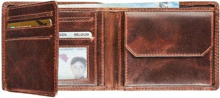 Actual product image Maverick Wallet Original 11 x 9.3 cm, Brown