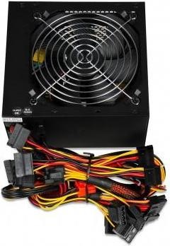 Actual product image iBox CUBE II 700W APFC 12CM FAN Juodas EDITION power supply (700 W)