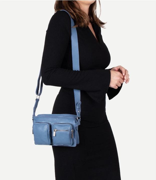 Actual product image Cowboysbag Merlin Umhängetasche Leder 22 cm