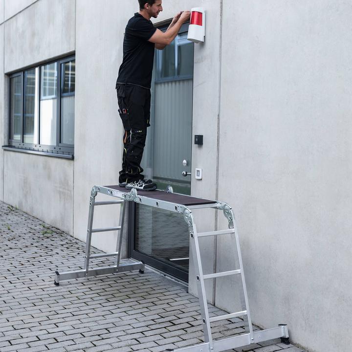 Produktbild kaiserkraft Vielzweckleiter 4-teilig mit nivello-Traverse 4x3 Sprossen (Mehrzweckleiter, 365 cm)