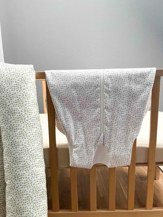 Produktbild Odenwälder Baby-Sommerschlafsack unwattiert Wildlife Green Gr. 90 (90 cm, 0.5 TOG, Sommer)