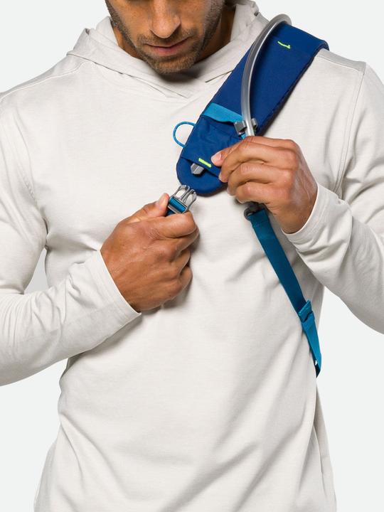 Actual product image Nathan Run Sling (6 l)