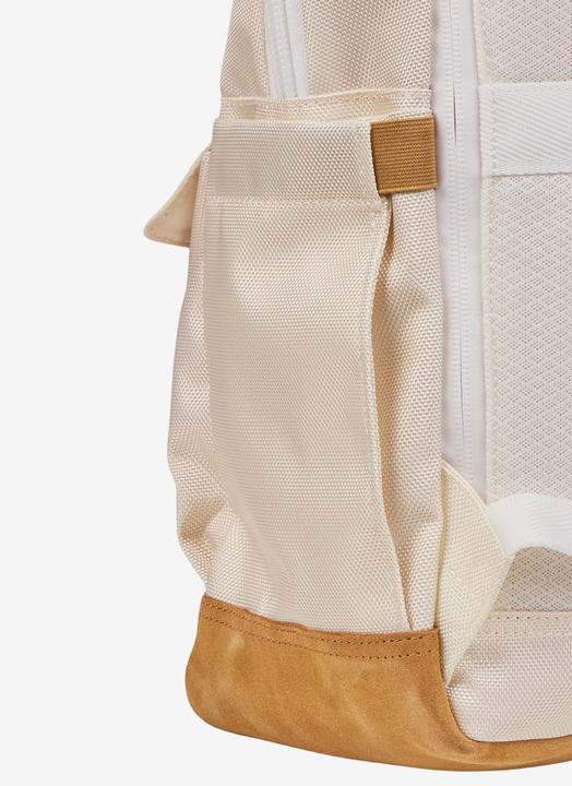 Produktbild New Balance Legacy Icon Flap Backpack