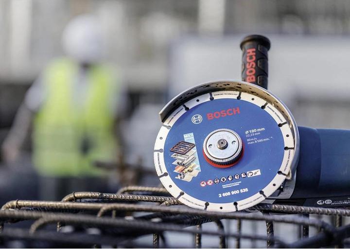 Produktbild Bosch Professional Zubehör EXPERT Diamond Metal Wheel Trennscheibe, 180 x 22,23 mm