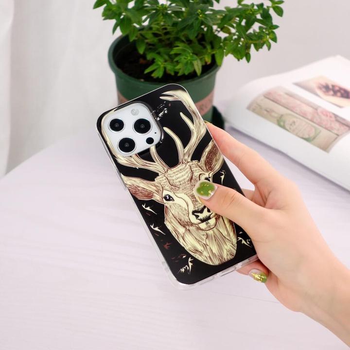 Produktbild Cover-Discount iPhone 15 Pro - Nachtleuchtende Silikon Hülle Hirsch (Apple iPhone 15 Pro)