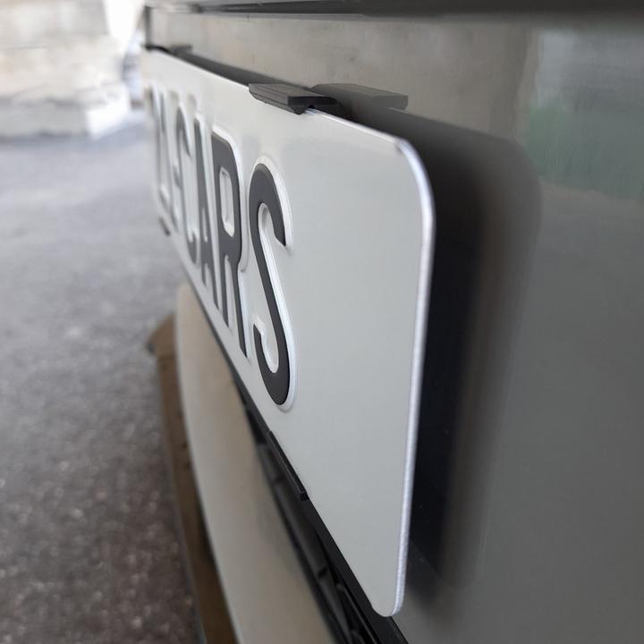 Produktbild 21cars Klick Kennzeichenhalter Hochformat (Front + Heck, Hochformat)
