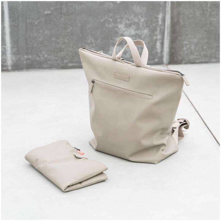 Produktbild DONE by deer changing backpack sand