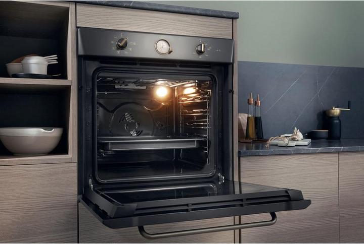 Actual product image Hotpoint Ariston Oven A
