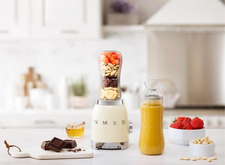 Image du produit Smeg PBF01CREU Mini blender style 50's, crème (300 W)