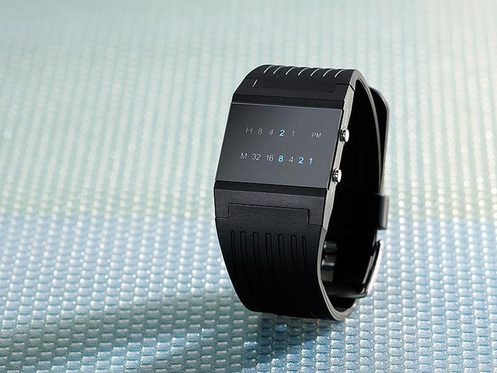 Actual product image St. Leonhard Binary wrist watch "Future Line" for men (Digital watch)