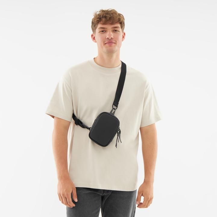 Produktbild Johnny Urban Brusttasche Toby