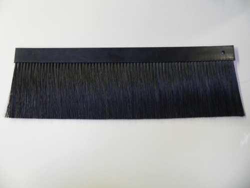 Produktbild Triton Rack-Blende mit Bürste für Kabeldurchführung