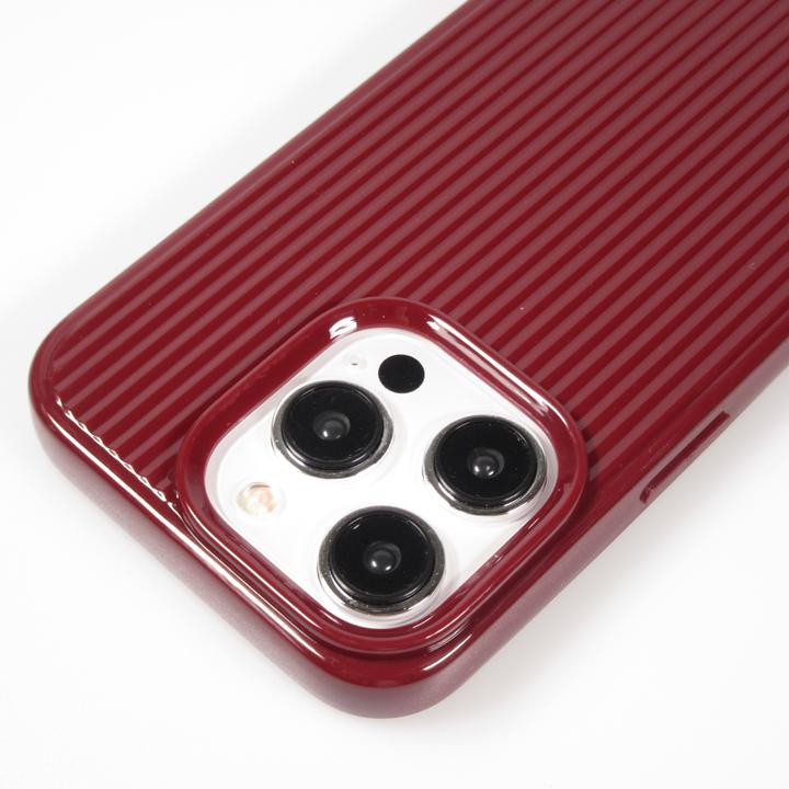 Image du produit PhoneLook Coque Gel silicone brillant avec lignes texturées Bordeaux (Apple iPhone 15 Pro Max)