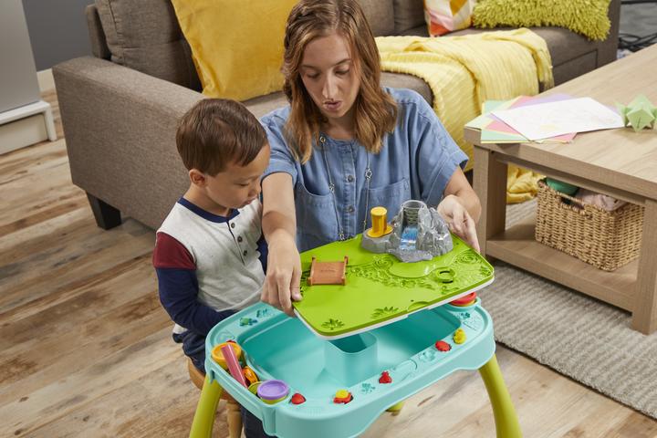 Produktbild Play-Doh Knet- & Kreativtisch
