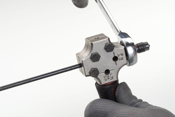 Immagine prodotto Vigor Utensile di svasatura per Ø 4,75 mm V4697 - Numero di utensili: 5