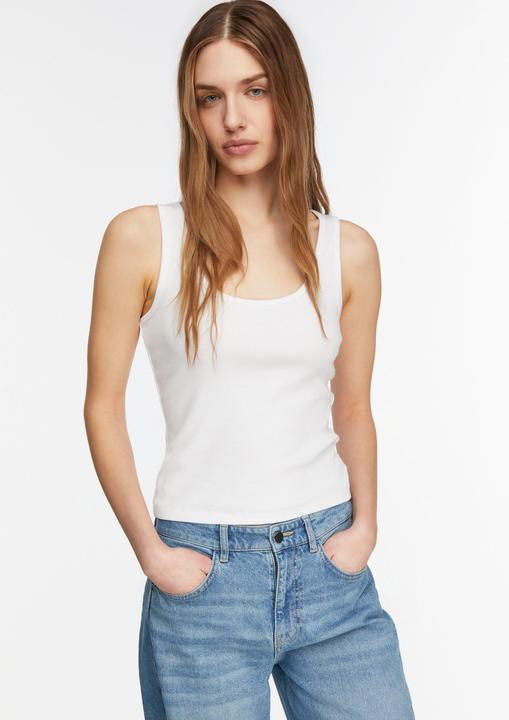 Produktbild Comma Feines Ripp-Tanktop mit rundem Halsausschnitt (42)