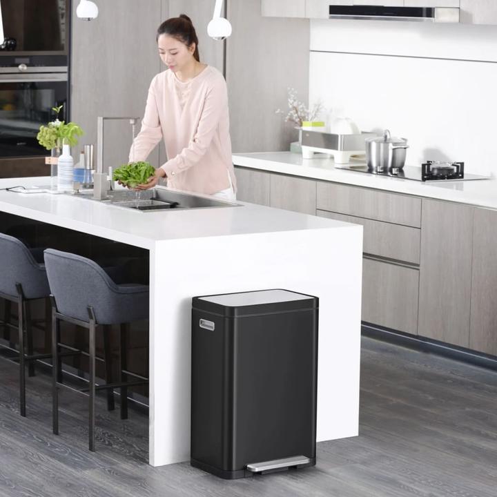 Produktbild EKO Treteimer X-Cube Tretmülleimer rechteckig schwarz 45 L mit extra breitem Pedal, gedämpftem Deck (45 l)