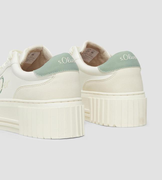 Image du produit s.Oliver Sneaker mit Plateau-Sohle und Logo-Detail (37)