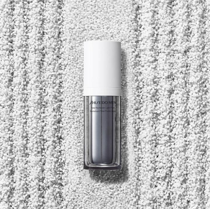 Actual product image Shiseido Total Revitalizer (70 ml)