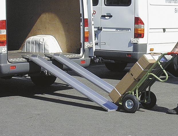 Actual product image Altec Verladeschiene Aluminium L1000xFB155 mm mit Rand Tragkraft 700 kg/Paar