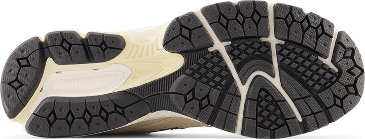 Immagine prodotto New Balance Sneaker 2002R (44.5)