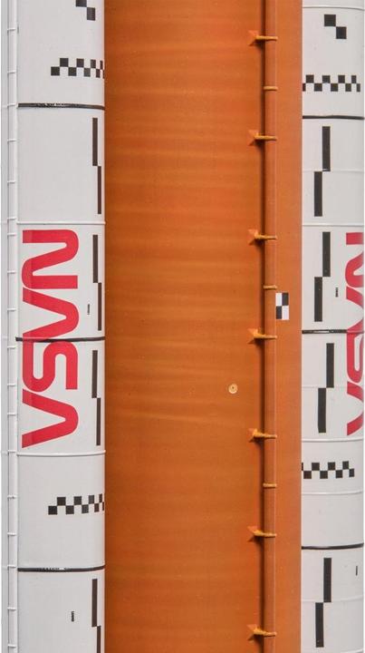Actual product image Revell NASA Artemis Space Launch System (SLS)