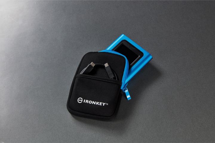 Actual product image Kingston IronKey Vault Privacy 80 (0.96 TB)