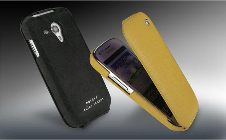Actual product image Noreve Leather cover vertical