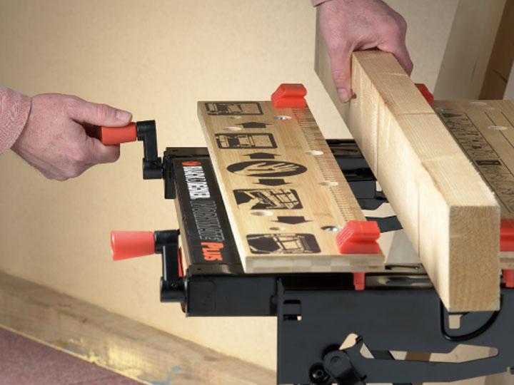 Actual product image Black & Decker Universal workbench (54.10 cm, 74 cm)