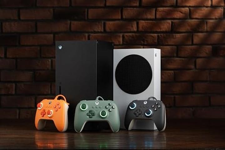 Produktbild 8bitdo Ultimate C (Windows, Xbox One S, Xbox One X, Xbox Series S, Xbox Series X)